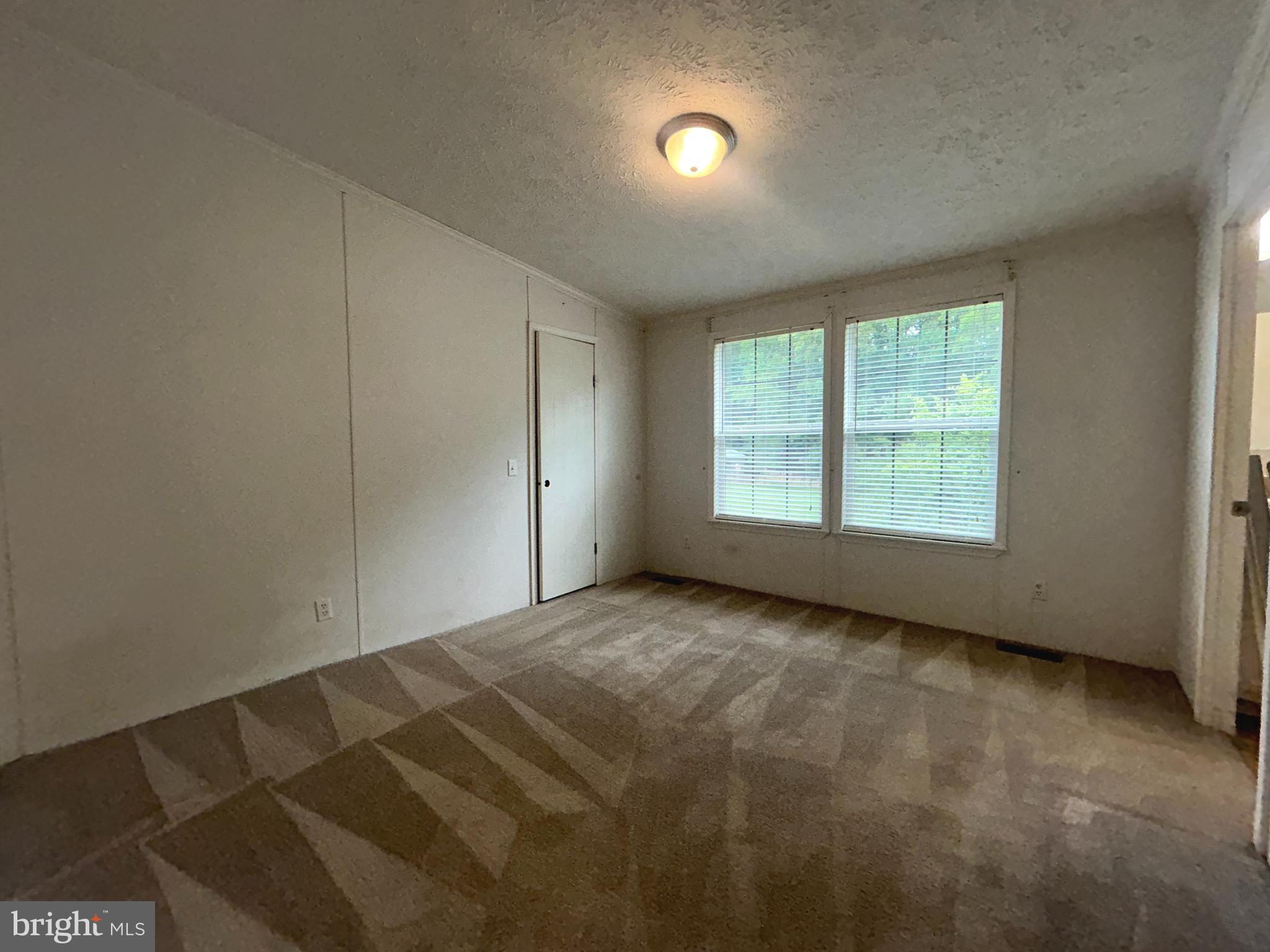 23221 Independence Road Unionville, VA 22567 - Photo 18 of 41 Primary Bedroom