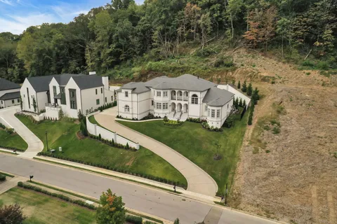 $3,249,000 | 1065 Stockett Drive, Nashville, TN 37221