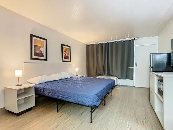 $950 | 44199 Highway 27, Davenport, FL 33896