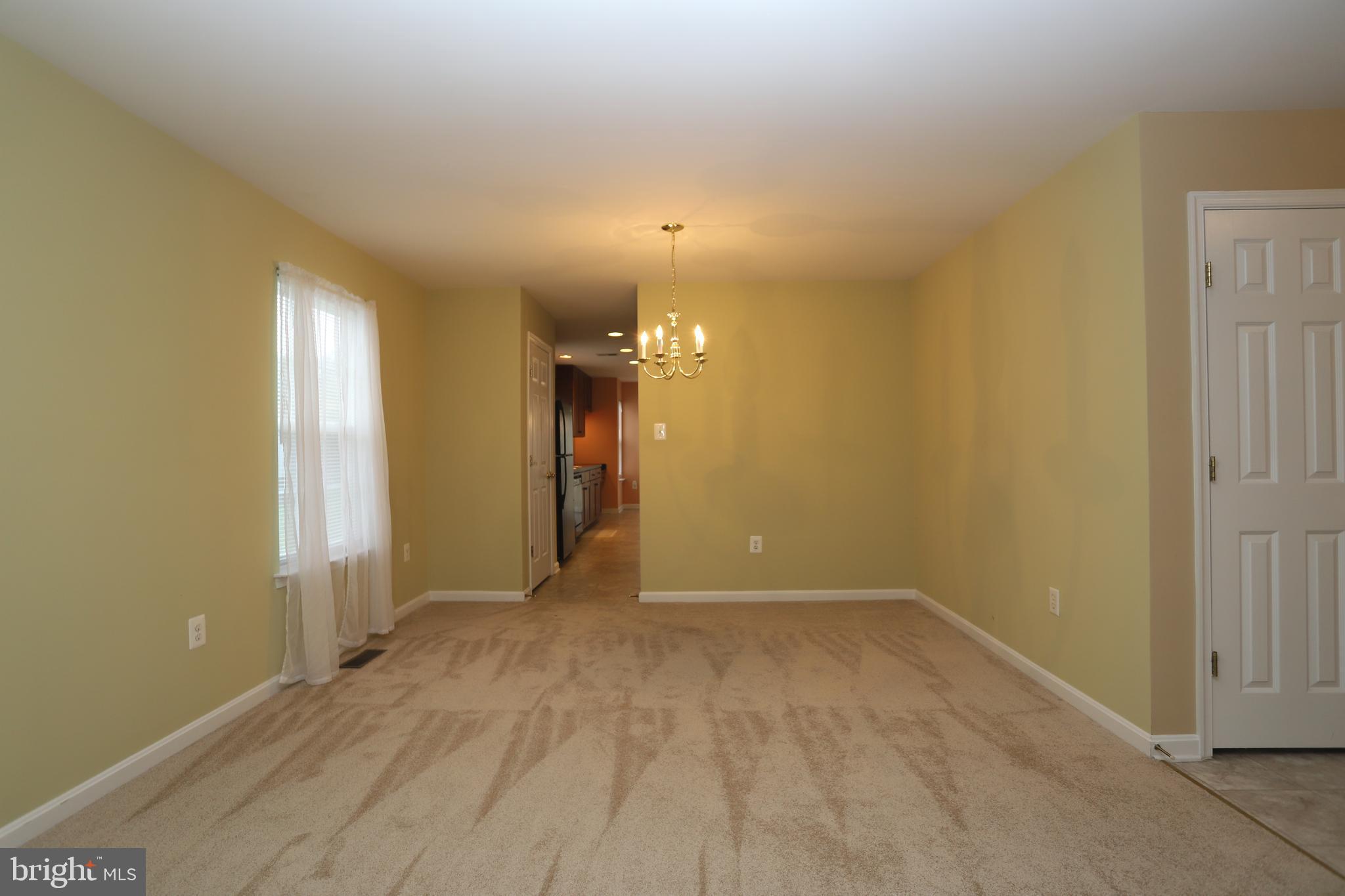 741 Holly Leaf Road Culpeper, VA 22701 - Photo 9 of 38 Dining Room