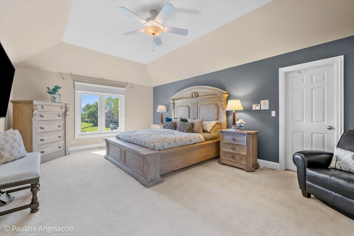 1507 Guthrie Drive Inverness, IL 60067 - Photo 19 of 45