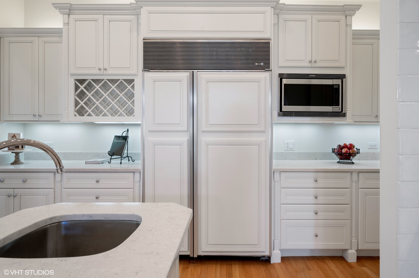 679 Hill Road Winnetka, IL 60093 - Photo 14 of 68