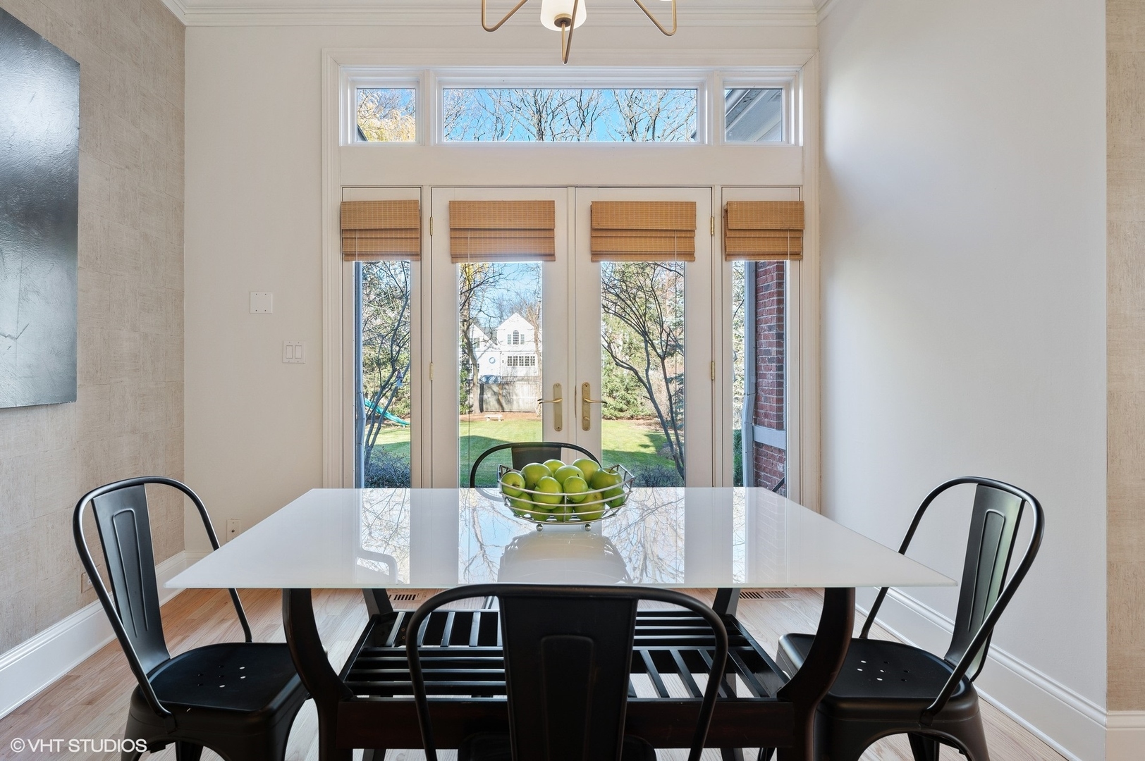 679 Hill Road Winnetka, IL 60093 - Photo 16 of 68