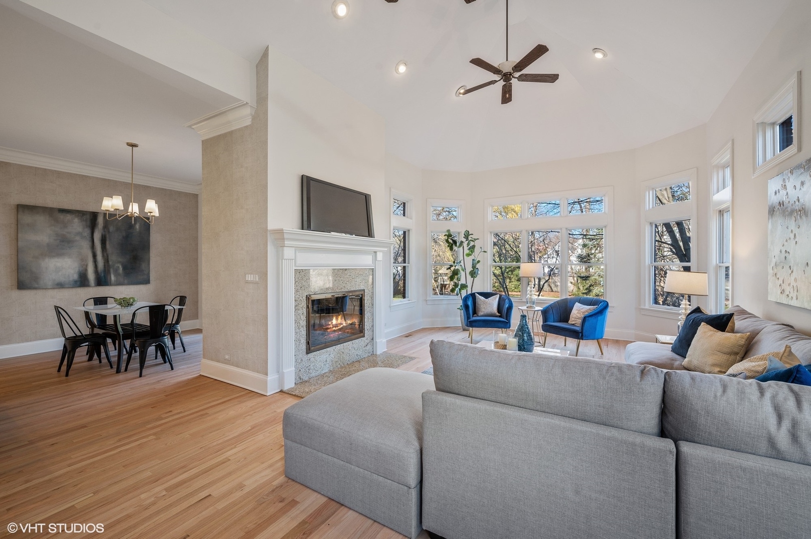 679 Hill Road Winnetka, IL 60093 - Photo 17 of 68