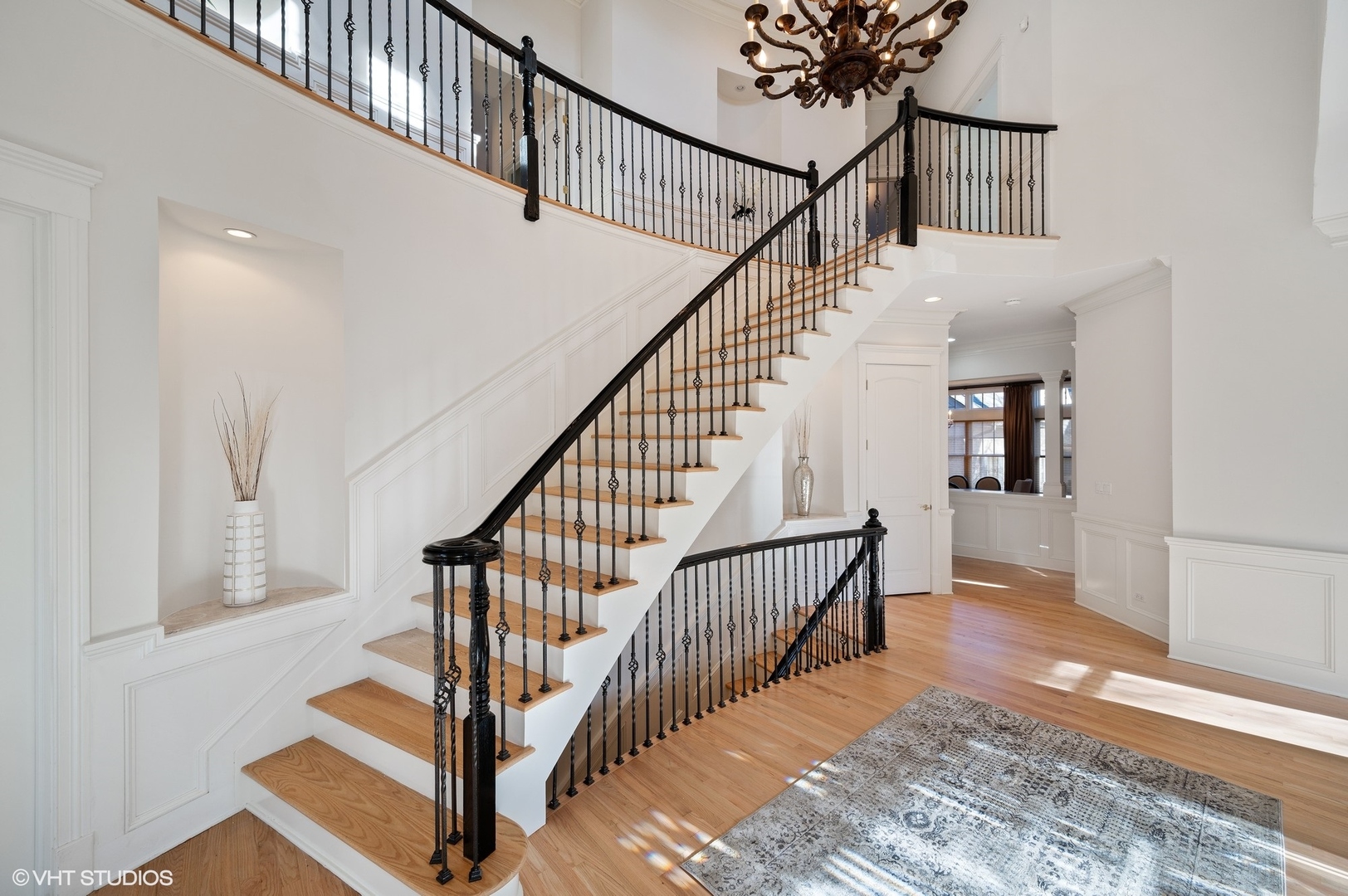 679 Hill Road Winnetka, IL 60093 - Photo 24 of 68