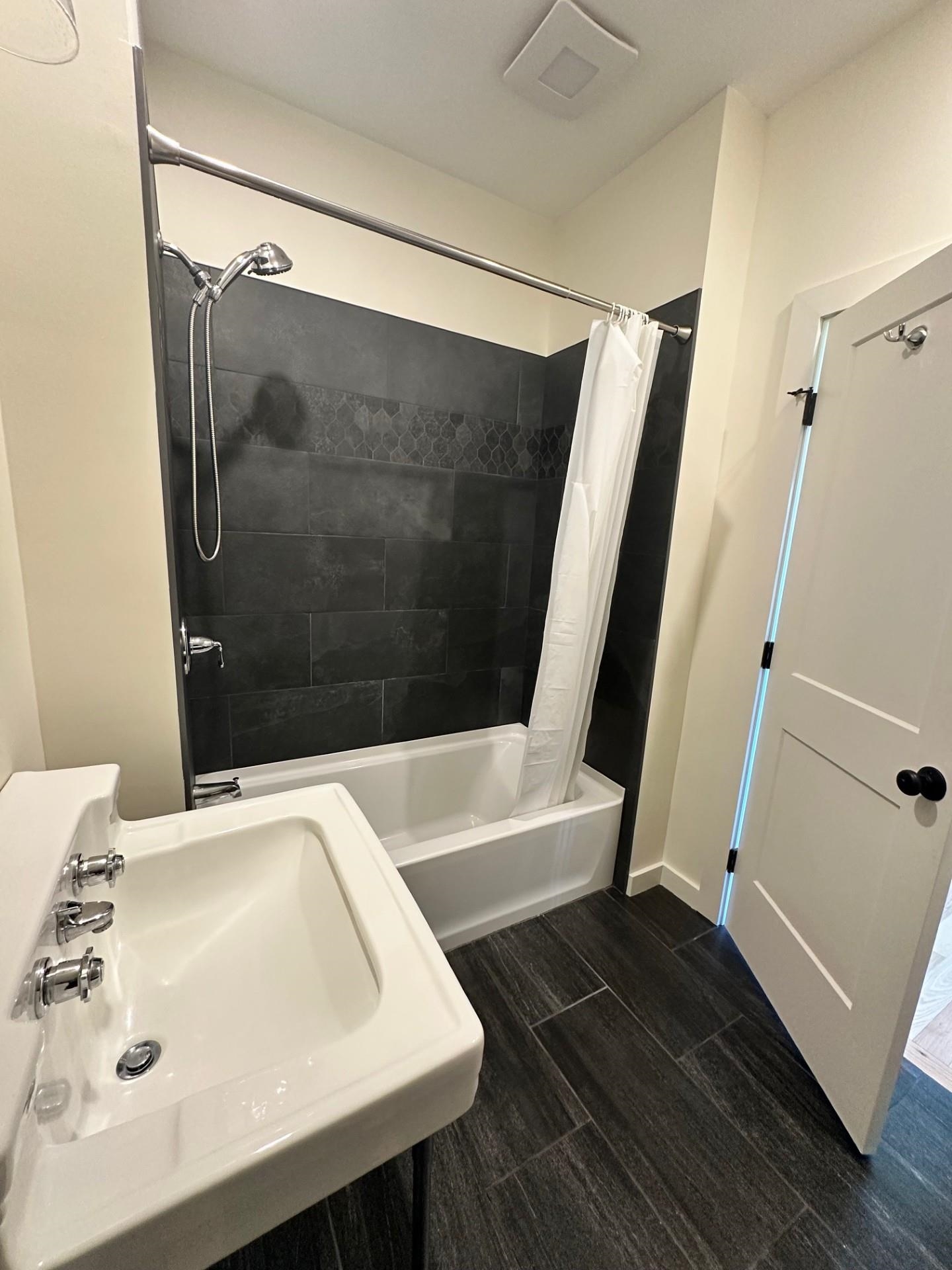 100 Stark Highway South Dunbarton, NH 03046 - Photo 11 of 12