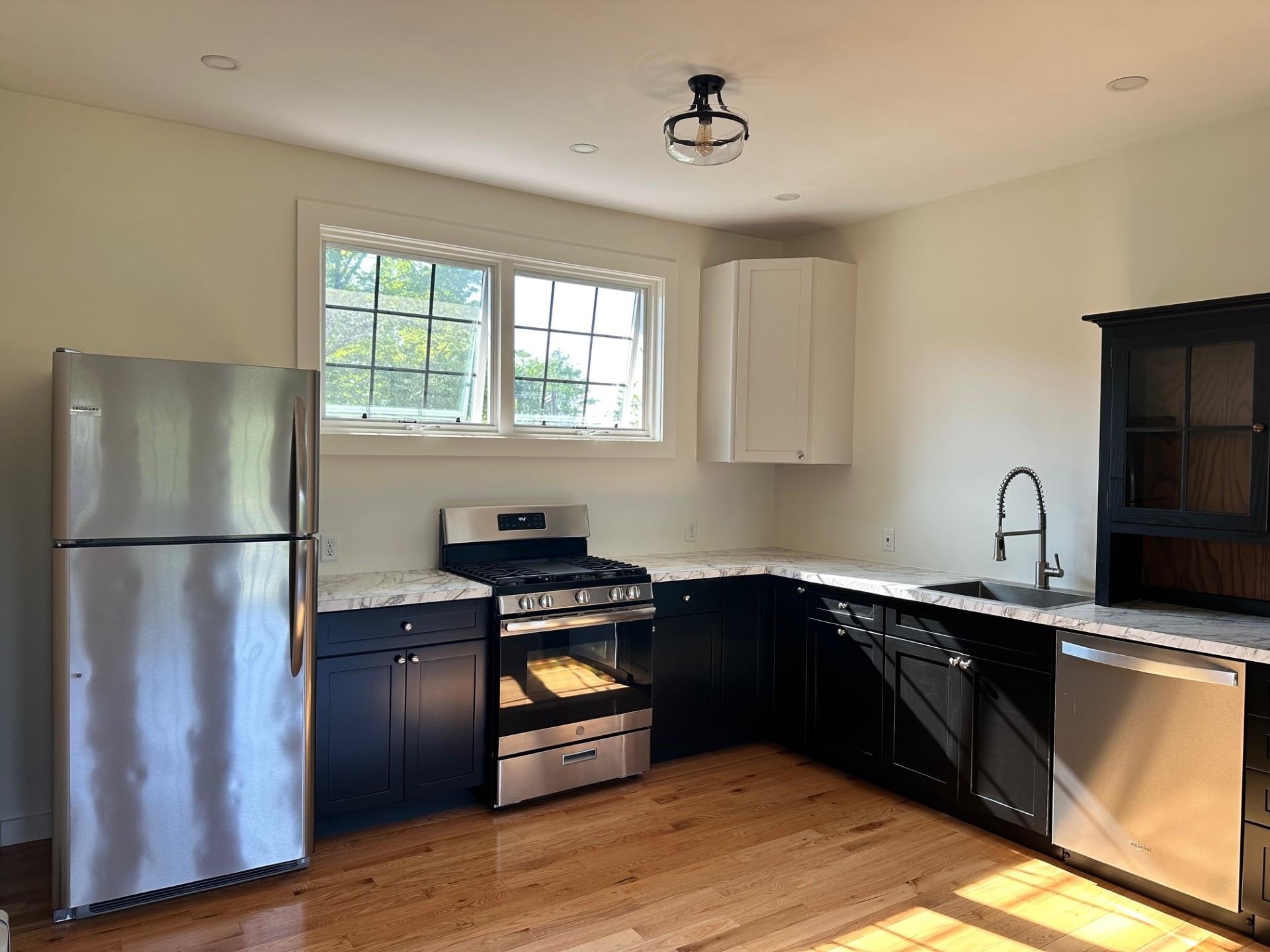 100 Stark Highway South Dunbarton, NH 03046 - Photo 3 of 12