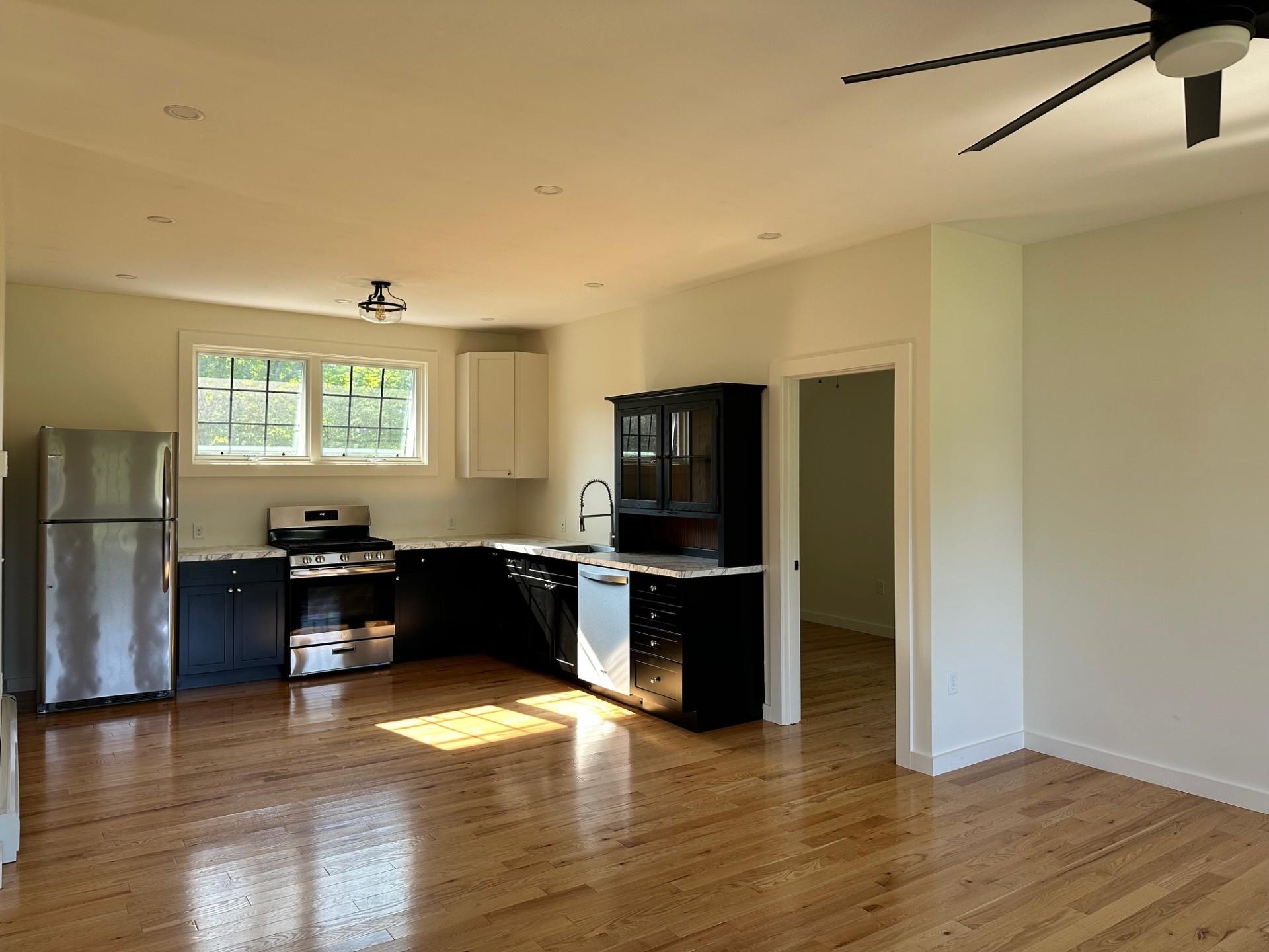 100 Stark Highway South Dunbarton, NH 03046 - Photo 7 of 12