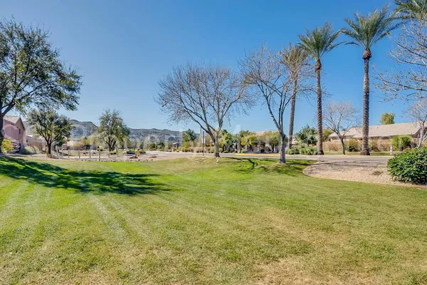 $2,150 | 2602 East Beautiful Lane, Phoenix, AZ 85042