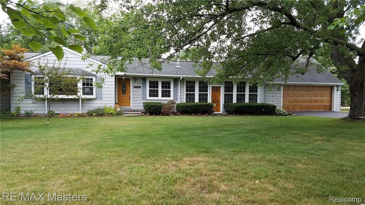 13285 Rosedale Boulevard Carleton, MI 48117 - Photo 2 of 60 20170804_094448.jpg