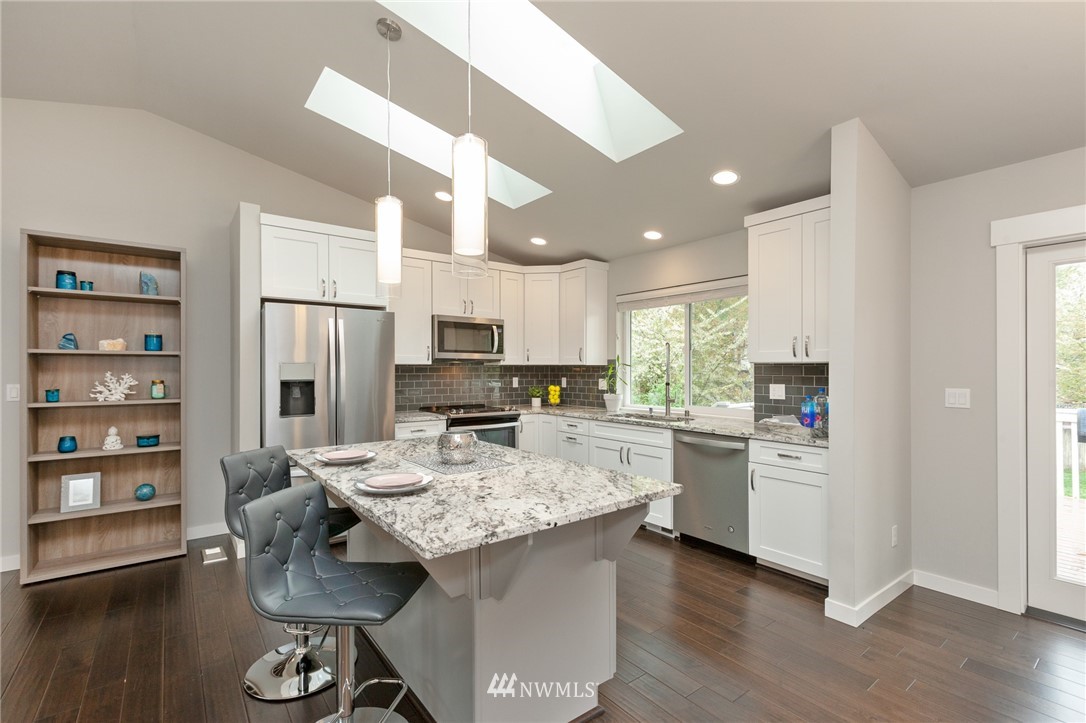 22408 15th Place West Bothell, WA 98021 - Photo 5 of 25