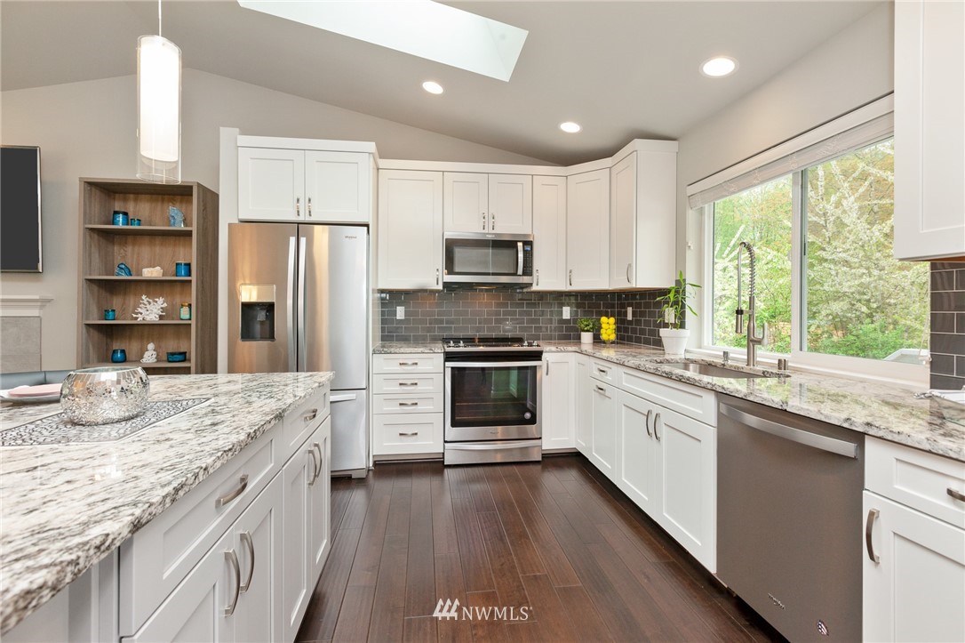 22408 15th Place West Bothell, WA 98021 - Photo 6 of 25