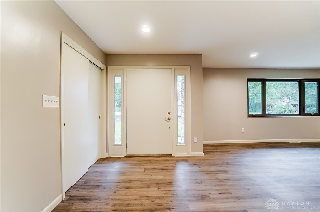 3974 Rexford Road Beavercreek, OH 45430 - Photo 7 of 76 Gallery Image 7