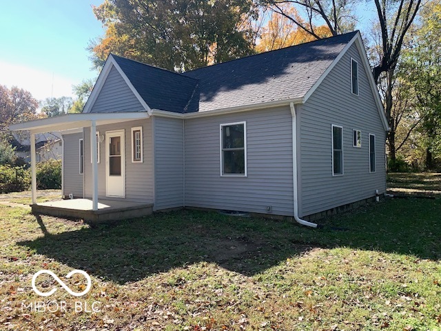 6594 South Jonesville Road Columbus, IN 47201 - Photo 2 of 40