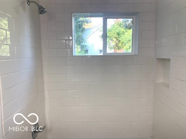 6594 South Jonesville Road Columbus, IN 47201 - Photo 23 of 40