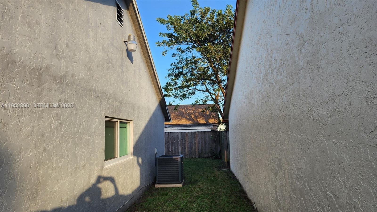 13337 Southwest 112th Place Miami, FL 33176 - Photo 11 of 14