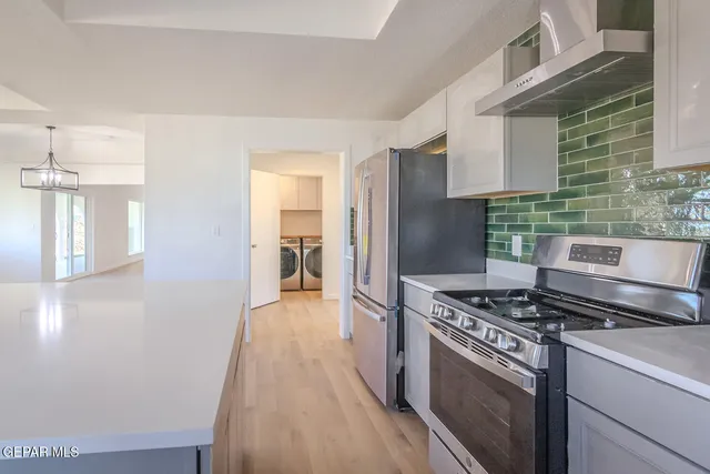 $775,000 | 4 Cielo Del Este, Anthony, NM 88021