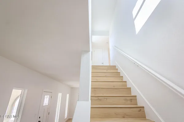 $775,000 | 4 Cielo Del Este, Anthony, NM 88021