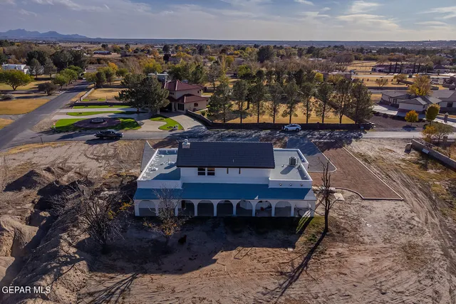 $775,000 | 4 Cielo Del Este, Anthony, NM 88021