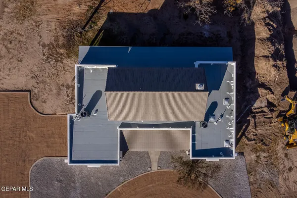 $775,000 | 4 Cielo Del Este, Anthony, NM 88021
