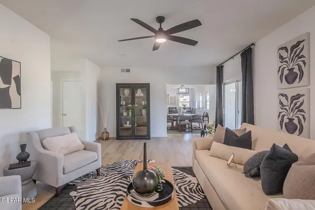 $775,000 | 4 Cielo Del Este, Anthony, NM 88021