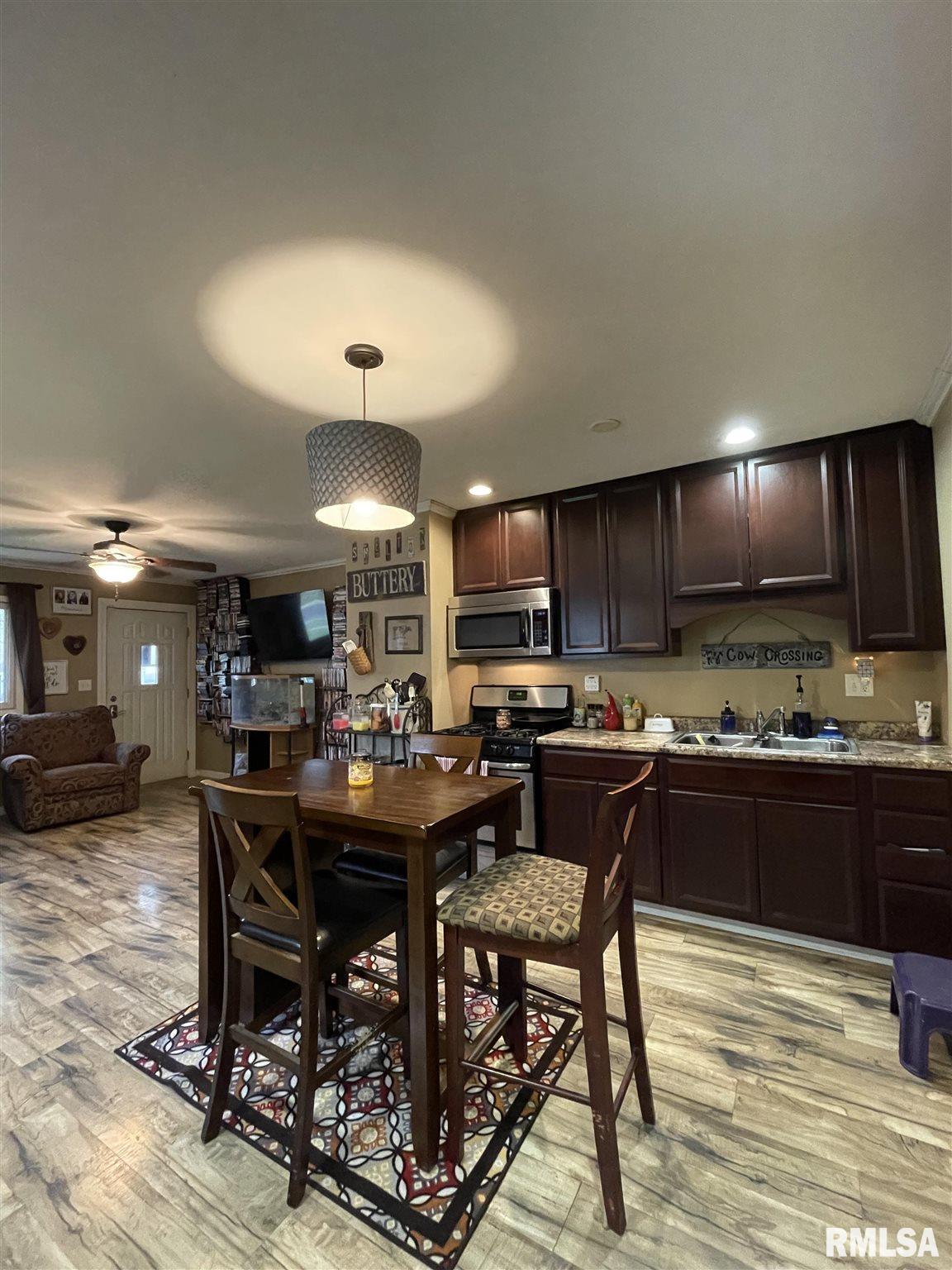 104 Hamilton Road Marquette Heights, IL 61554 - Photo 13 of 33 Gallery Image 13