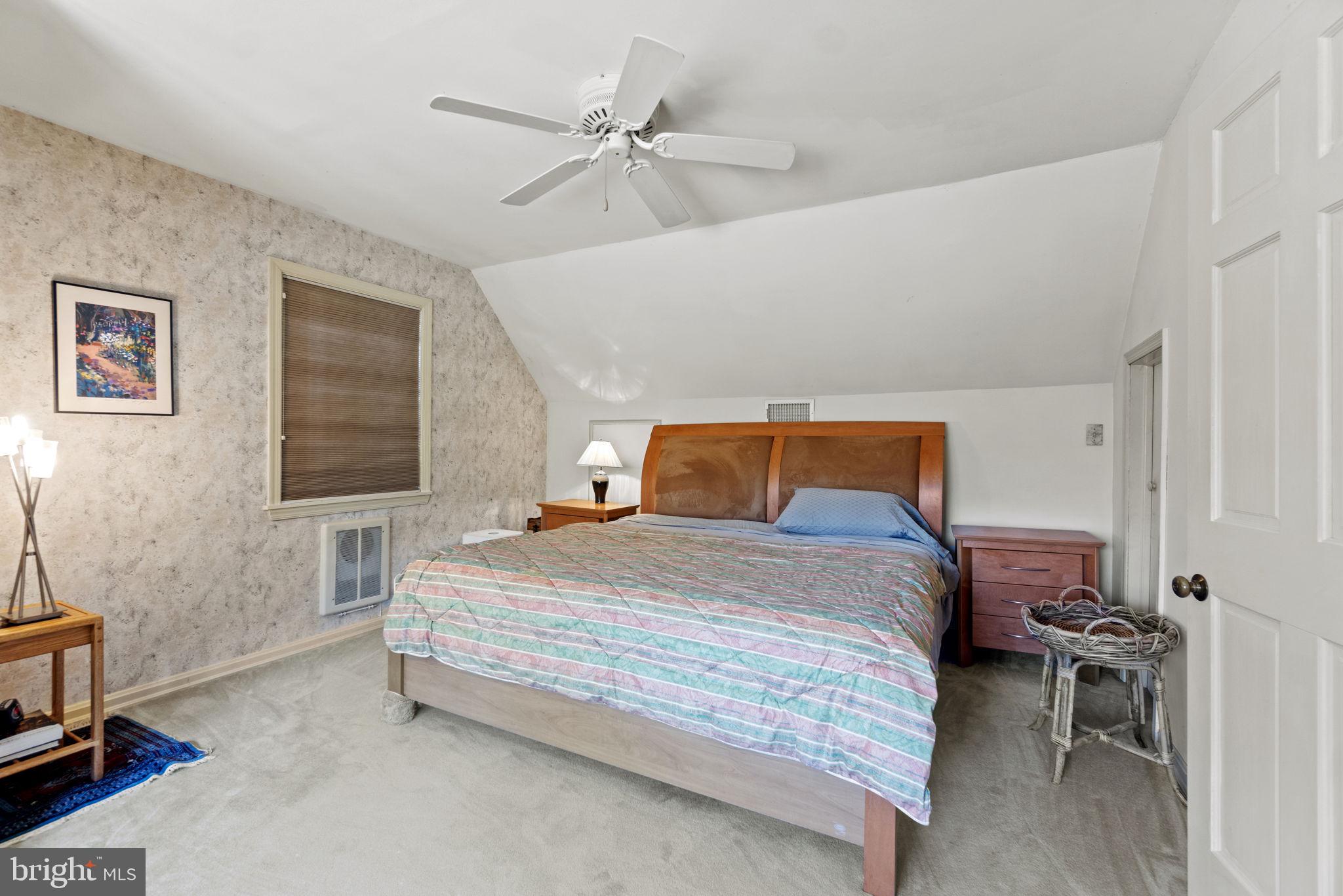 9506 Thornhill Road Silver Spring, MD 20901 - Photo 14 of 22 Upper Level Bedroom #2