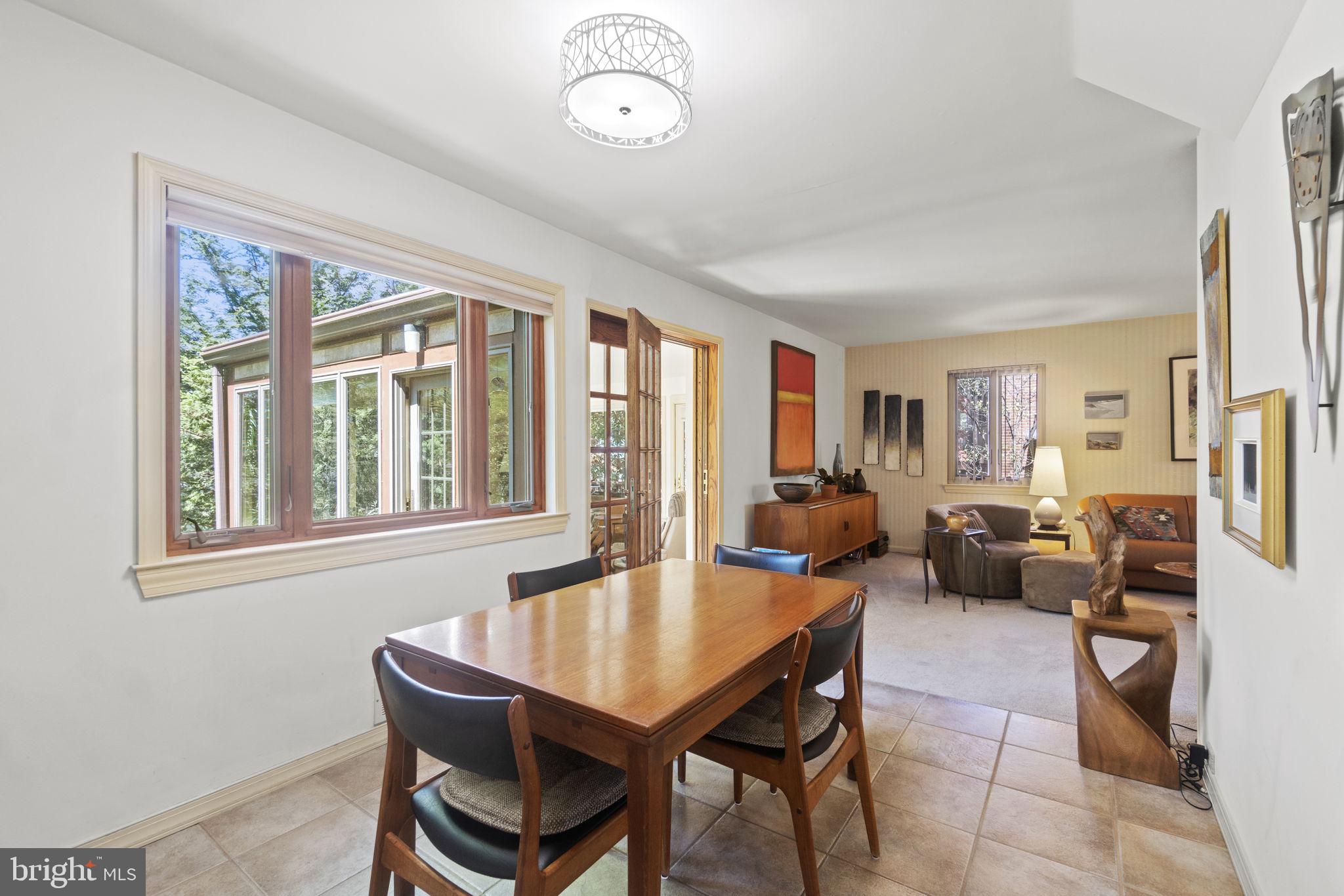 9506 Thornhill Road Silver Spring, MD 20901 - Photo 9 of 22 Dining Area