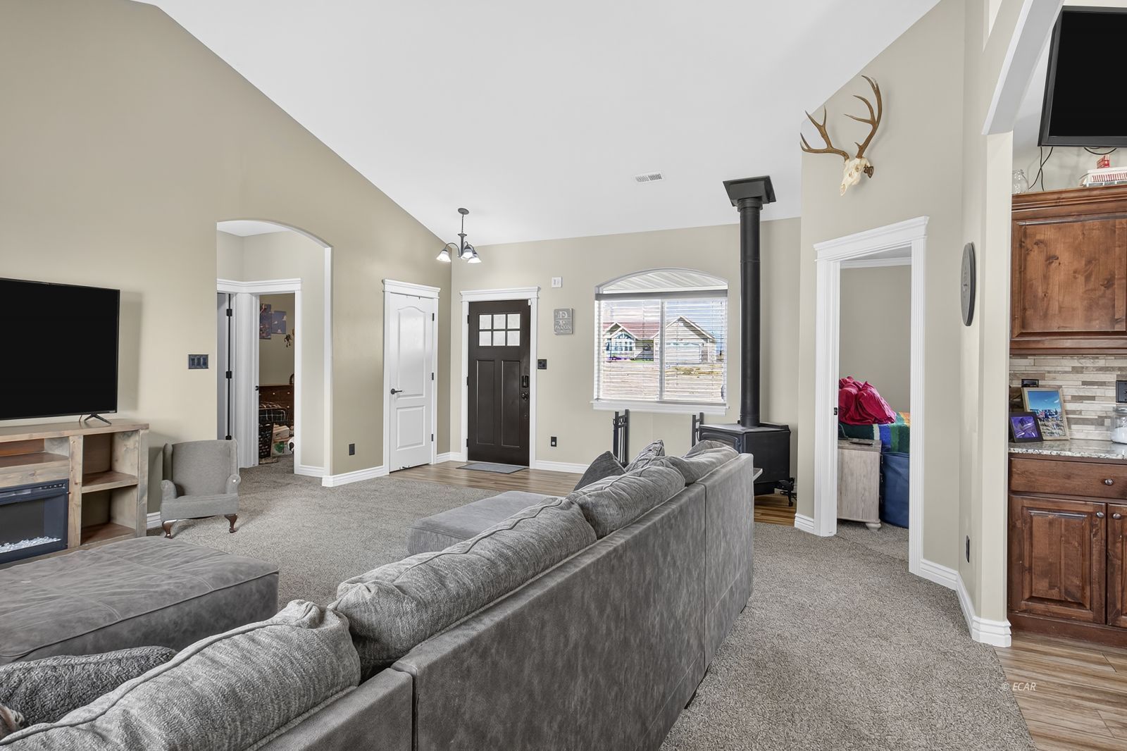 302 Springfield Parkway Spring Creek, NV 89815 - Photo 6 of 29 Gallery Image 6
