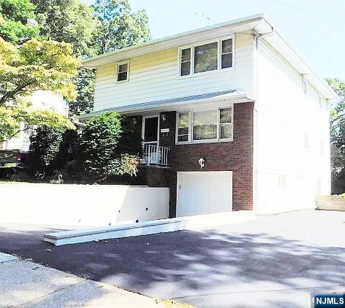 29 Woodland Road Bloomfield, NJ 07003 - Photo 6 of 7
