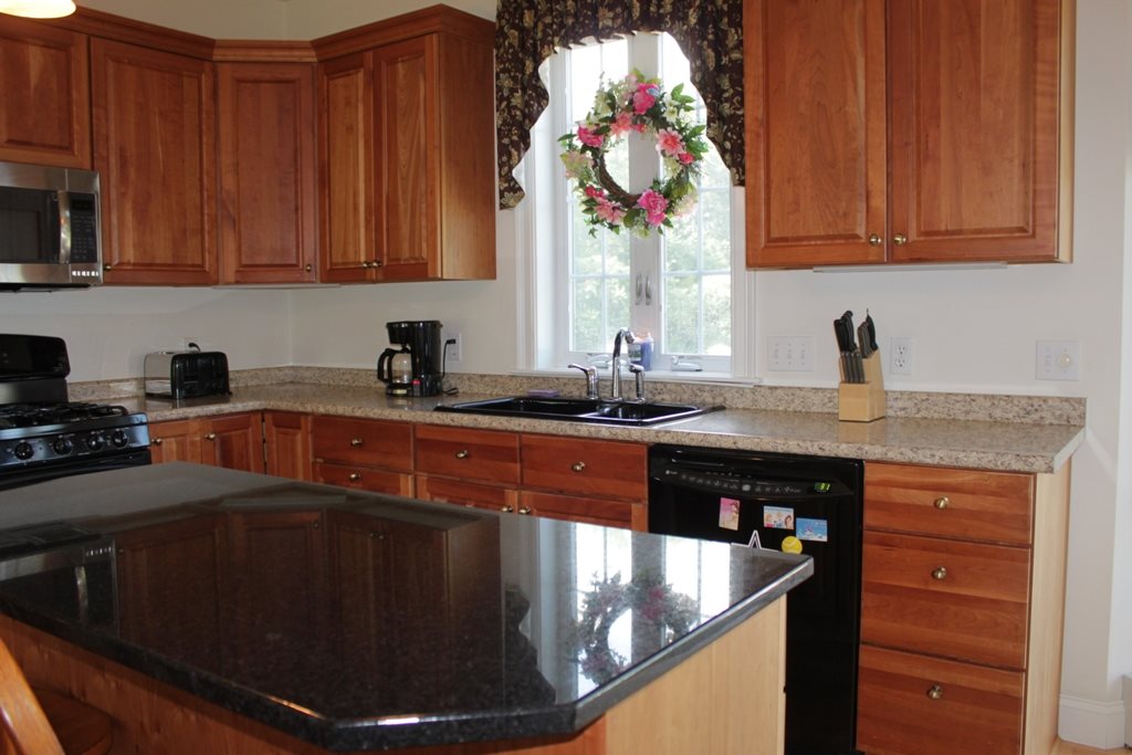 87 Weed Road Essex, VT 05452 - Photo 4 of 25 Gallery Image 4