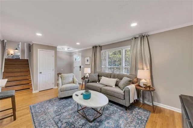 $5,250 | 5005 Maryland Drive, Acworth, GA 30101