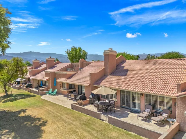 $2,500 | 42654 Sand Dune Drive, Palm Desert, CA 92211