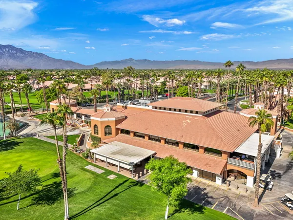 $2,500 | 42654 Sand Dune Drive, Palm Desert, CA 92211