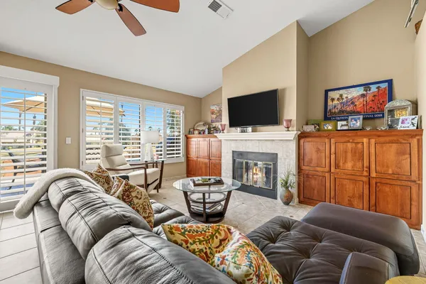 $2,500 | 42654 Sand Dune Drive, Palm Desert, CA 92211