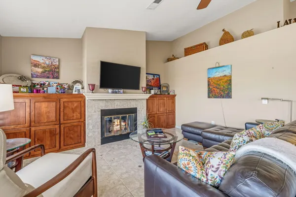 $2,500 | 42654 Sand Dune Drive, Palm Desert, CA 92211