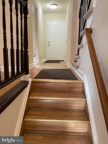 $2,850 | 103 Misty Dale Way, Gaithersburg, MD 20877