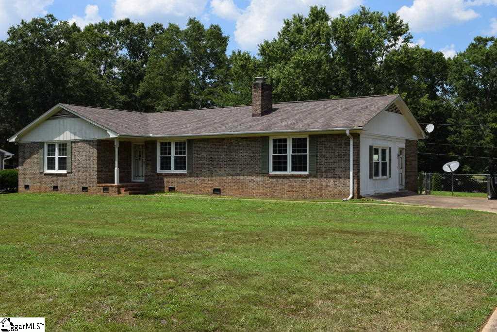 117 Lowry Road Anderson, SC 29621 - Photo 2 of 36