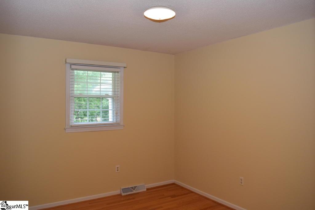 117 Lowry Road Anderson, SC 29621 - Photo 17 of 36