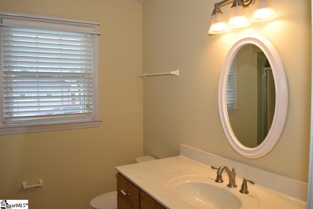 117 Lowry Road Anderson, SC 29621 - Photo 21 of 36