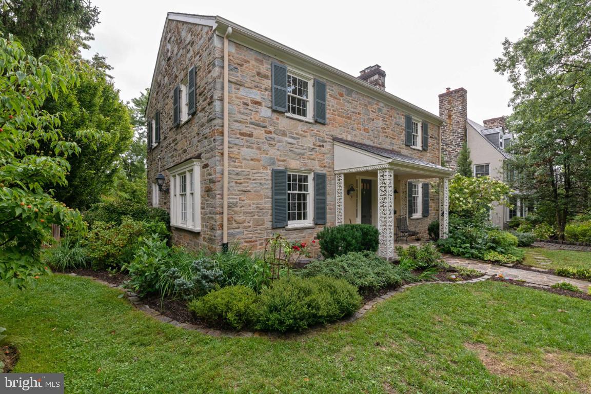 3917 Juniper Road Baltimore, MD 21218 - Photo 2 of 75 Stone Colonial
