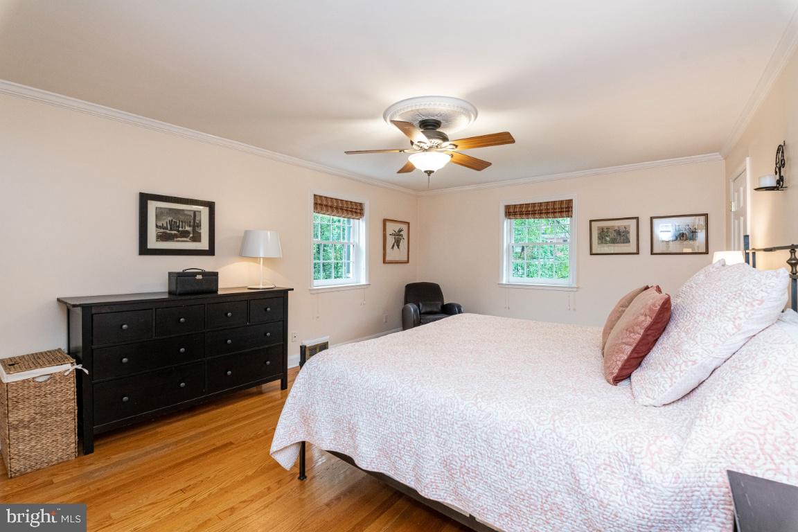 3917 Juniper Road Baltimore, MD 21218 - Photo 24 of 75 Large master bedroom