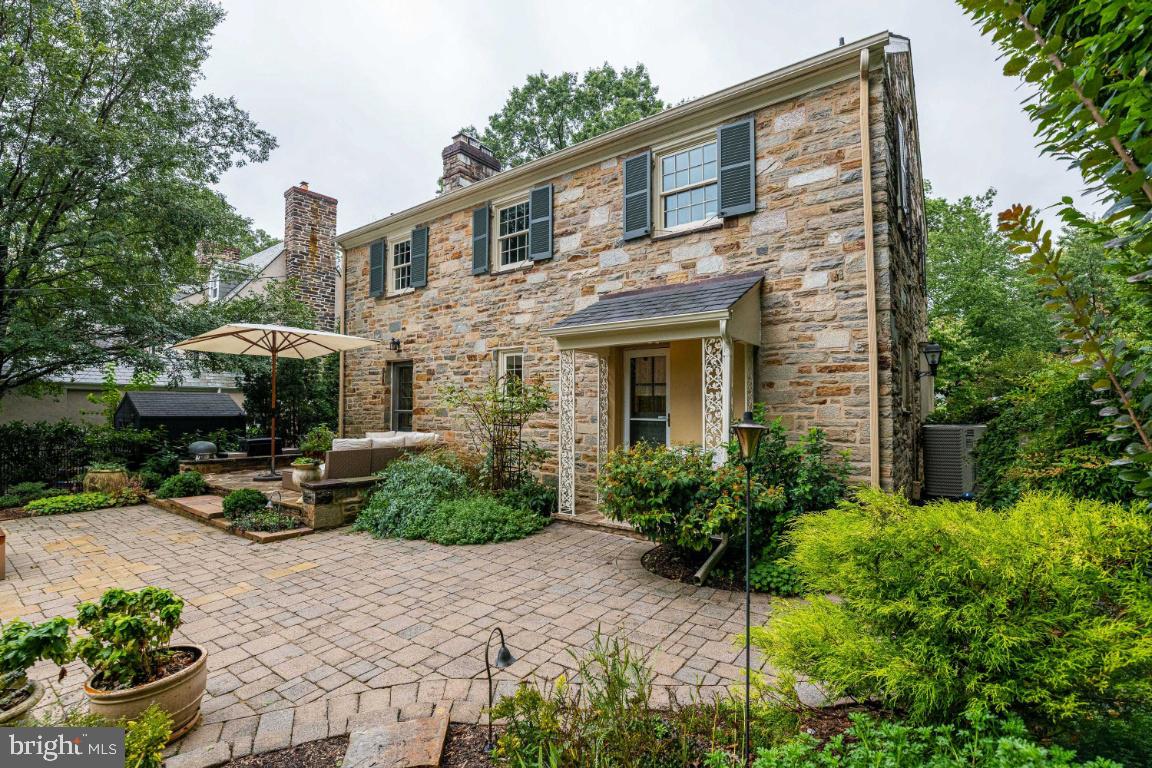 3917 Juniper Road Baltimore, MD 21218 - Photo 50 of 75 Rear house entrance