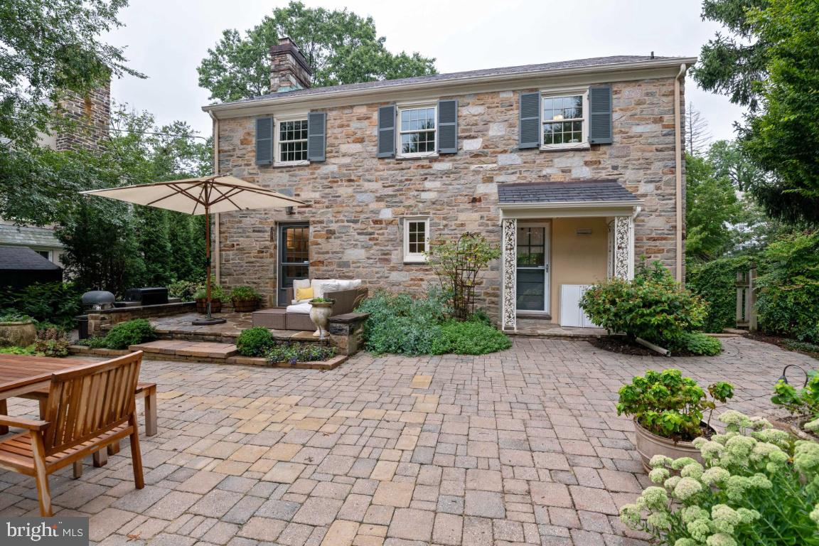 3917 Juniper Road Baltimore, MD 21218 - Photo 52 of 75 Two tiered Patio