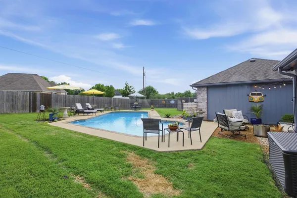 $385,000 | 106 Brandon Lane, Forney, TX 75126