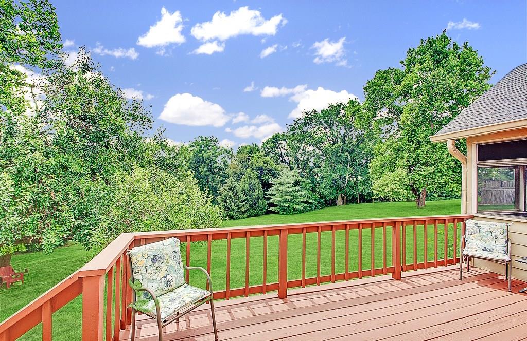 4327 Moss Ridge Circle Indianapolis, IN 46237 - Photo 2 of 25 Gallery Image 2
