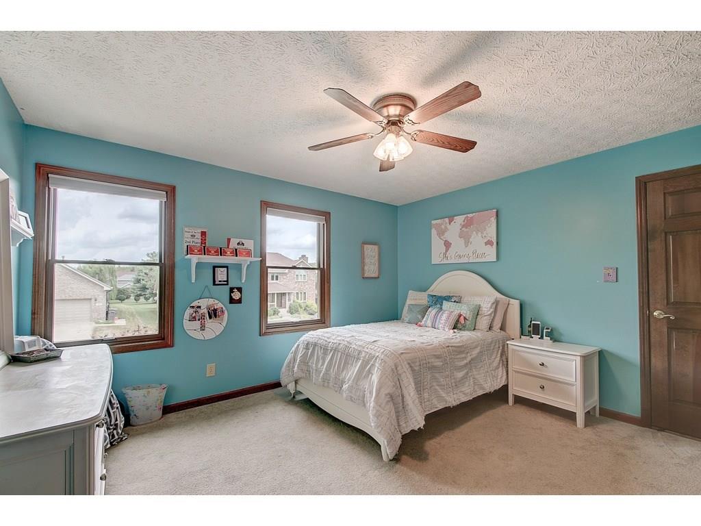 4327 Moss Ridge Circle Indianapolis, IN 46237 - Photo 16 of 25 Gallery Image 16