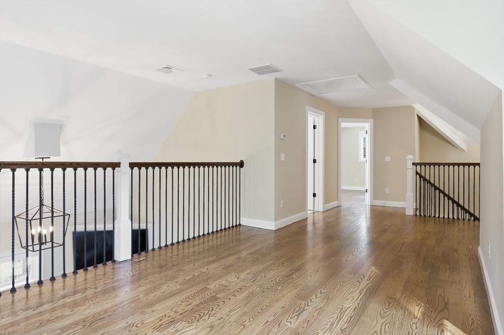 8 Cheevers Path, Unit 8 Bedford, MA 01730 - Photo 27 of 37