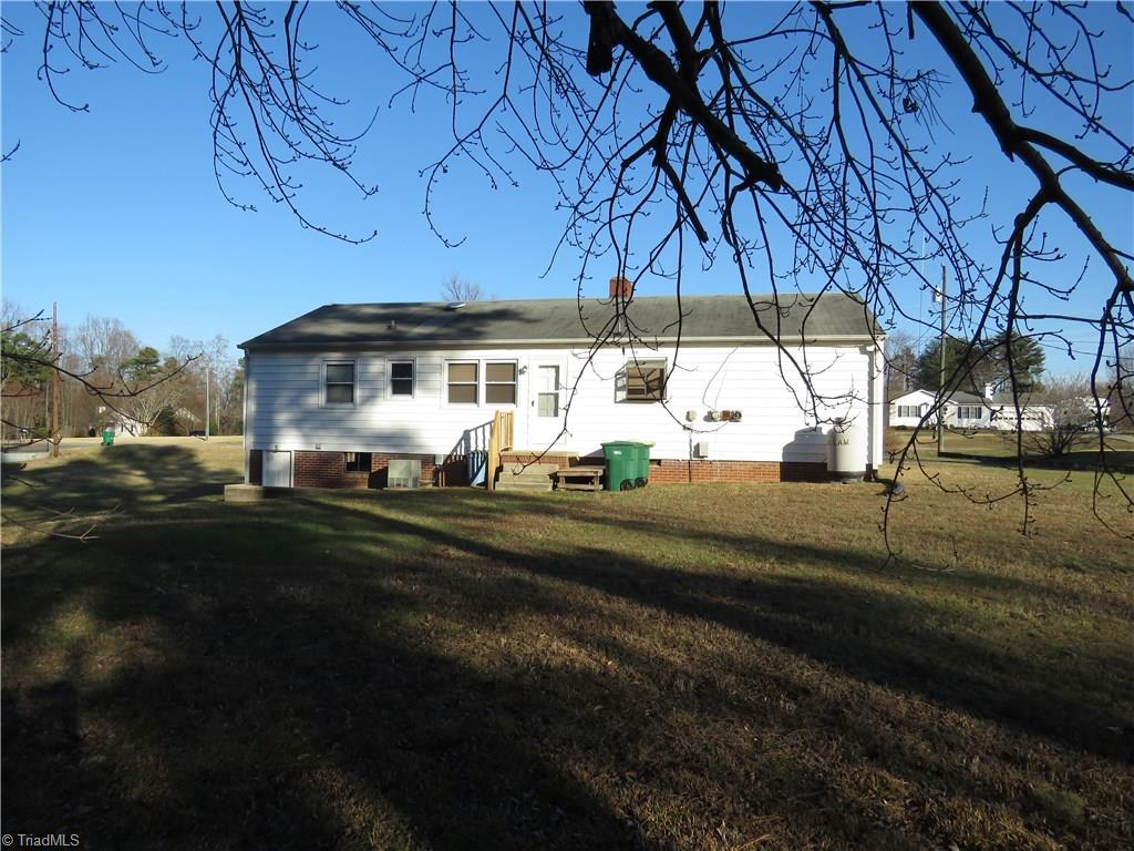 5826 Jones Road Walkertown, NC 27051 - Photo 23 of 29 Back yard