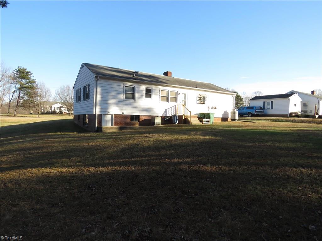 5826 Jones Road Walkertown, NC 27051 - Photo 24 of 29 Large back yard nice for children, pets and entertaining!!